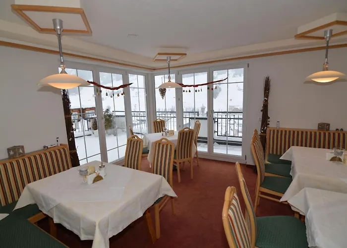 Garni Dorfblick לינה וארוחת בוקר